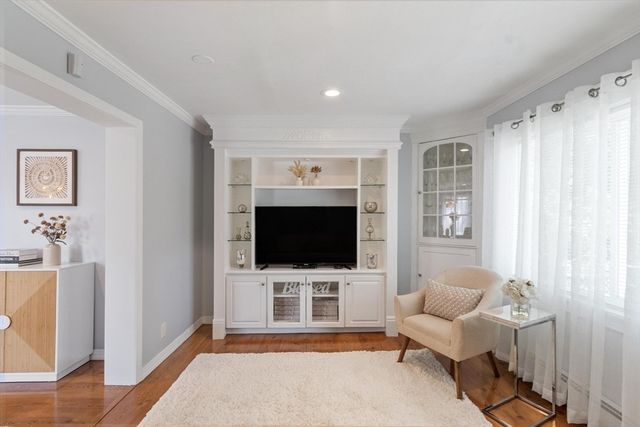 449 Western Ave, Lynn, MA 01904