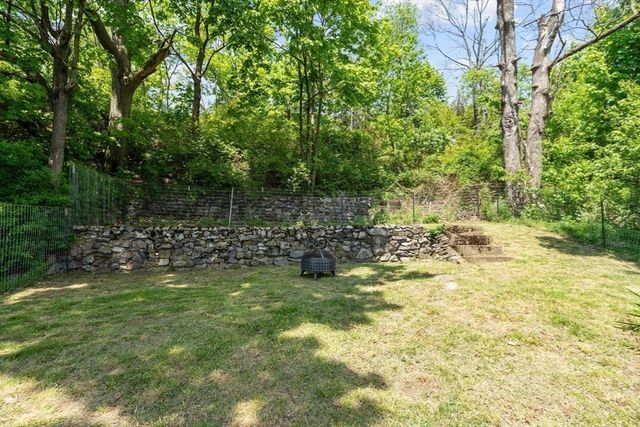 449 Western Ave, Lynn, MA 01904