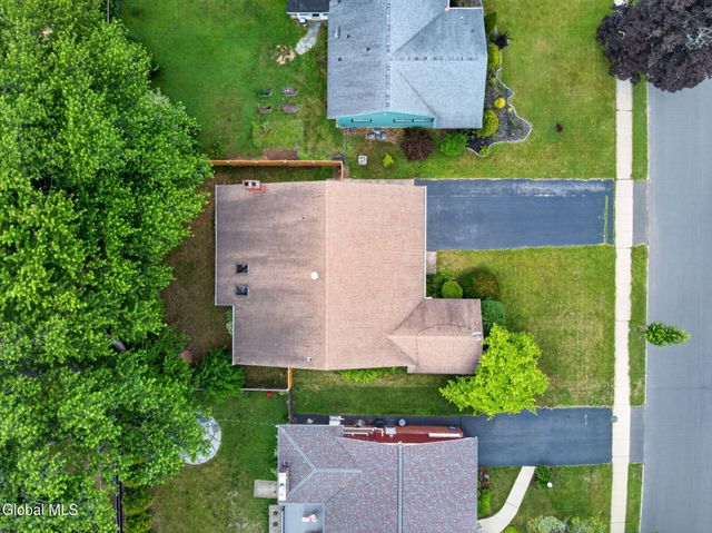 30 Colonial Avenue, Albany, NY 12203