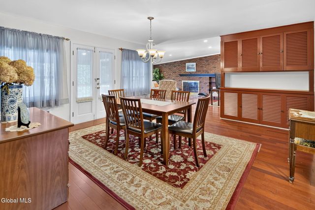 30 Colonial Avenue, Albany, NY 12203