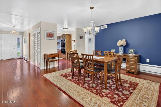 30 Colonial Avenue, Albany, NY 12203