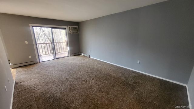 3 Hook Road 72D, Poughkeepsie, NY 12601