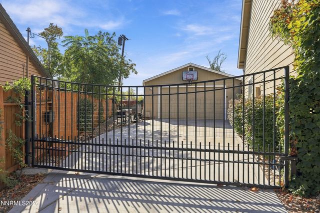 741 Balzar Circle, Reno, NV 89502