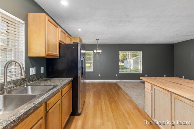 1621 Southampton Drive SE, Grand Rapids, MI 49508