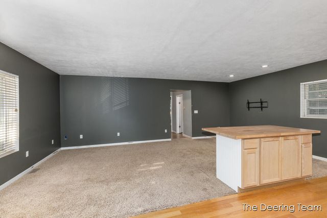 1621 Southampton Drive SE, Grand Rapids, MI 49508