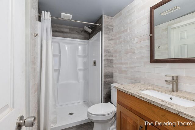 1621 Southampton Drive SE, Grand Rapids, MI 49508
