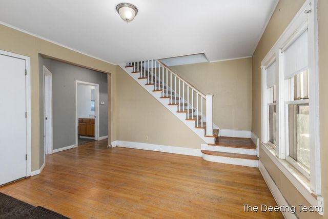 1621 Southampton Drive SE, Grand Rapids, MI 49508