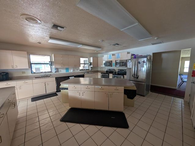 2460 SW Versailles Terrace, Stuart, FL 34997