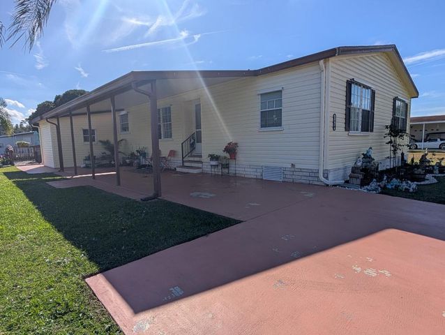 2460 SW Versailles Terrace, Stuart, FL 34997