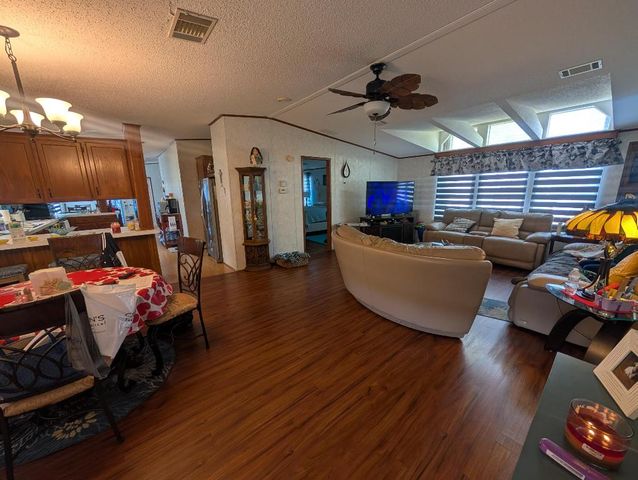 2460 SW Versailles Terrace, Stuart, FL 34997