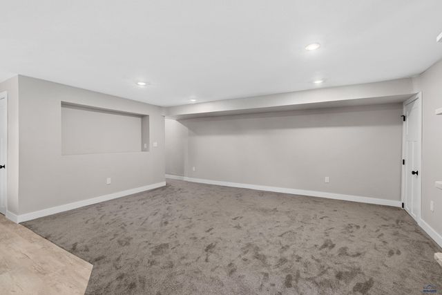 324 OAKLAND, Rapid City, SD 57701