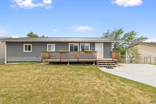 324 OAKLAND, Rapid City, SD 57701