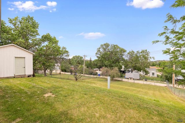 324 OAKLAND, Rapid City, SD 57701