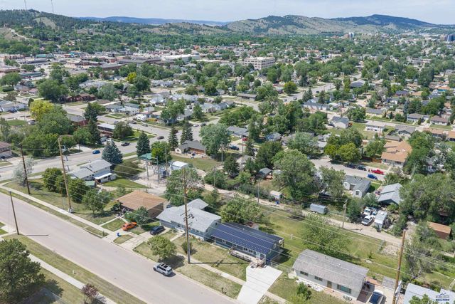 324 OAKLAND, Rapid City, SD 57701