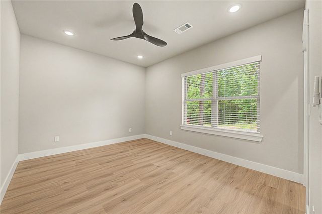 3 Kings Lynn Lane, Bella Vista, AR 72715