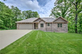 3 Kings Lynn Lane, Bella Vista, AR 72715