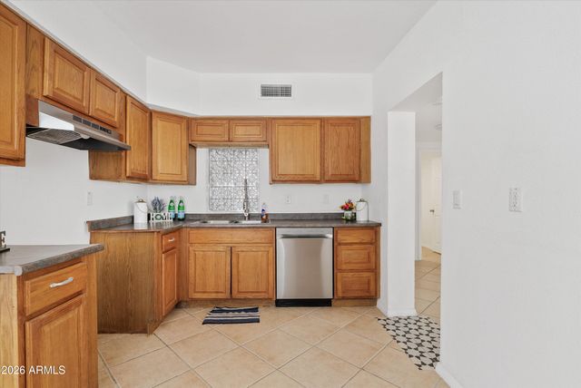 1014 E 10TH Street, Casa Grande, AZ 85122