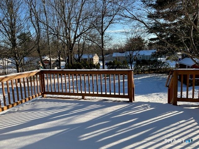 12 Dune Road, Enfield, CT 06082