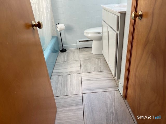 12 Dune Road, Enfield, CT 06082