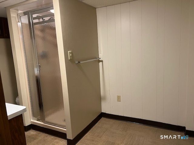 12 Dune Road, Enfield, CT 06082