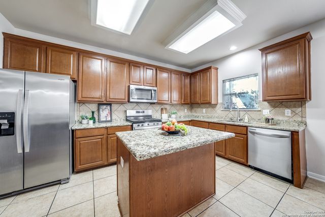 22319 Chimayo Bend, San Antonio, TX 78258