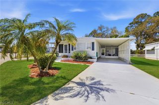 341 Shrub LN S, North Fort Myers, FL 33917