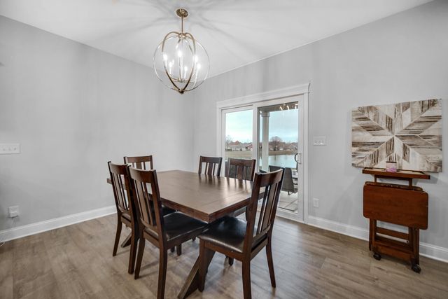 540 Lily Court, Valparaiso, IN 46385