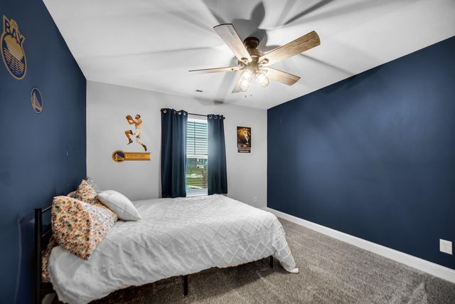 540 Lily Court, Valparaiso, IN 46385