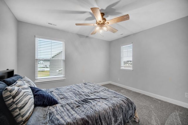 540 Lily Court, Valparaiso, IN 46385