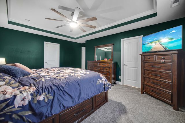 540 Lily Court, Valparaiso, IN 46385