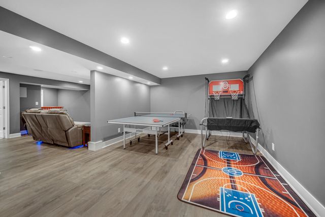 540 Lily Court, Valparaiso, IN 46385