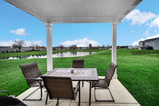 540 Lily Court, Valparaiso, IN 46385