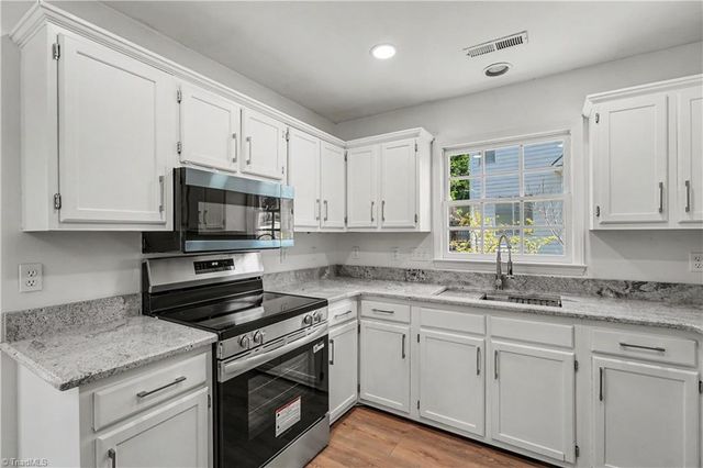 2312 Adams Farm Parkway, Greensboro, NC 27407
