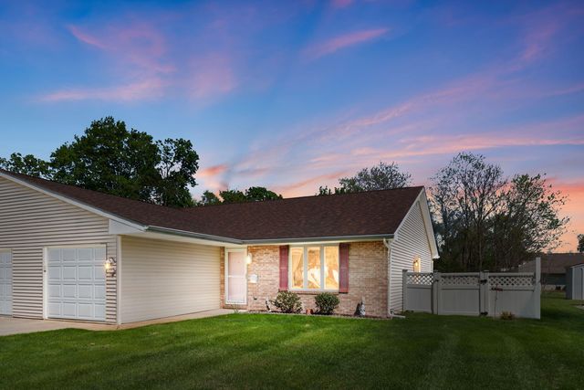 102 Riviera Drive, Michigan City, IN 46360