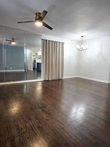6101 W 82nd Place, Burbank, IL 60459