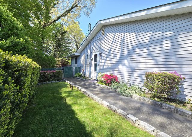 36 Holly Hill Lane, Coram, NY 11727