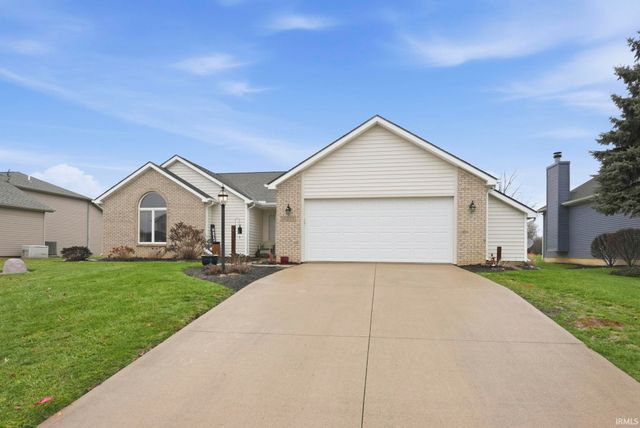 10205 Consta Verde Commons, Leo, IN 46765