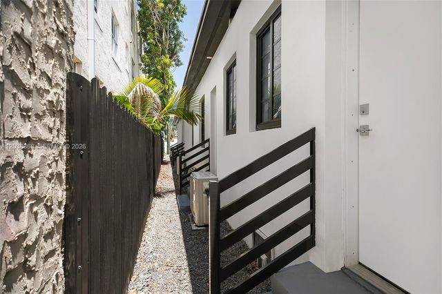 733 Michigan Ave 9, Miami Beach, FL 33139