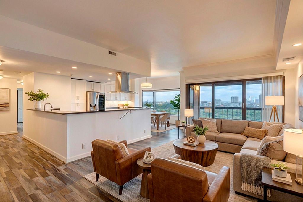 2001 Holcombe Boulevard 2304, Houston, TX 77030