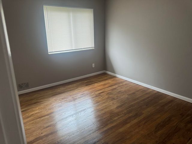 4859 Mansfield Avenue 8H, Royal Oak City, MI 48073