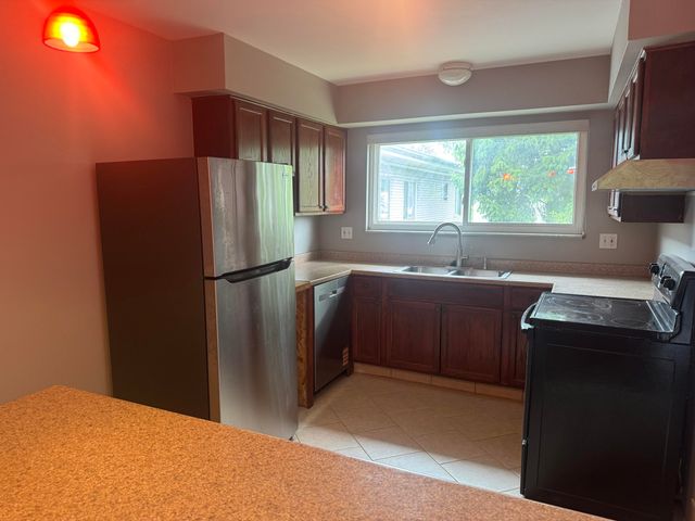 4859 Mansfield Avenue 8H, Royal Oak City, MI 48073