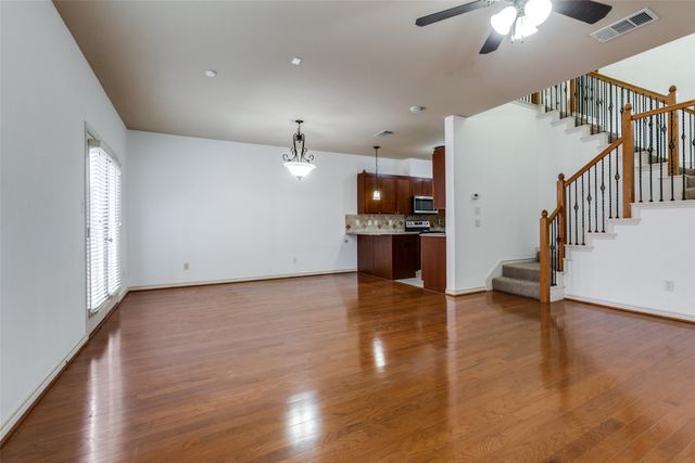 341 Metropolitan Drive, Plano, TX 75023