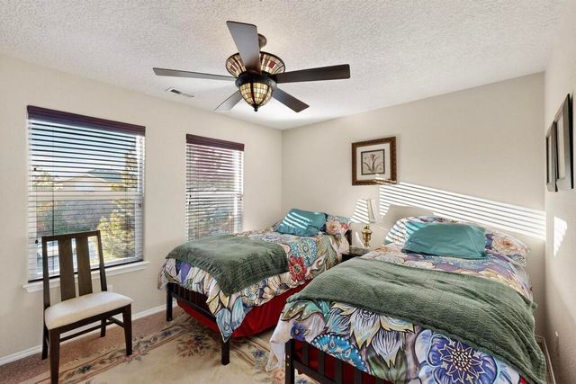 10224 Nacimiento Street NW, Albuquerque, NM 87114