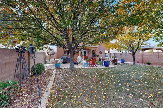 10224 Nacimiento Street NW, Albuquerque, NM 87114