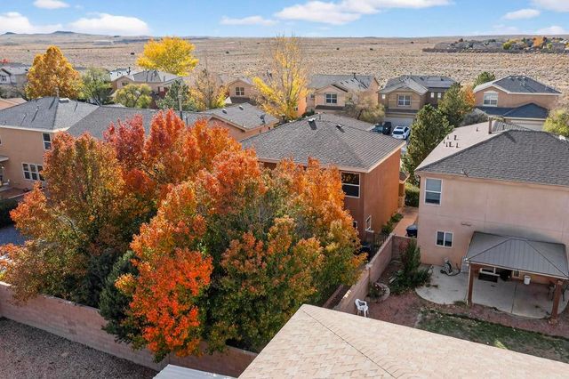 10224 Nacimiento Street NW, Albuquerque, NM 87114
