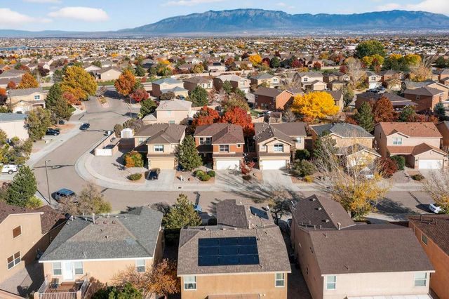 10224 Nacimiento Street NW, Albuquerque, NM 87114