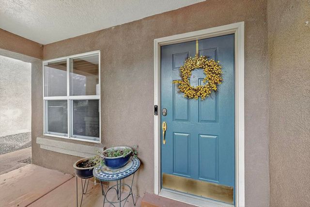 10224 Nacimiento Street NW, Albuquerque, NM 87114