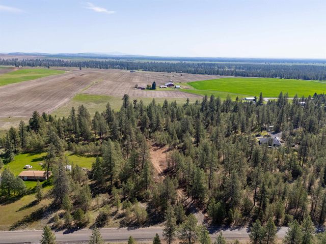 14725 S STANGLAND Rd, Cheney, WA 99004