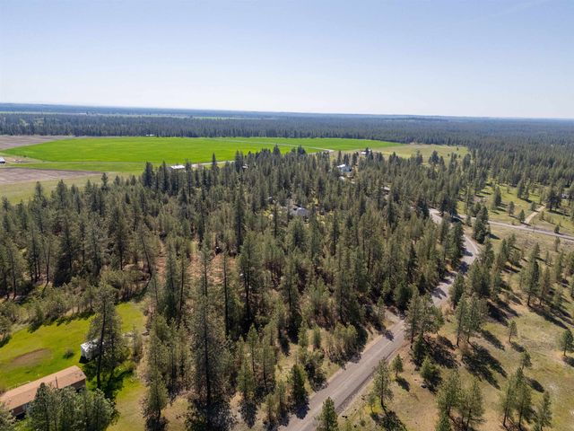 14725 S STANGLAND Rd, Cheney, WA 99004