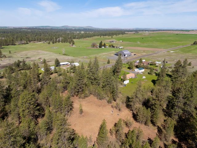 14725 S STANGLAND Rd, Cheney, WA 99004